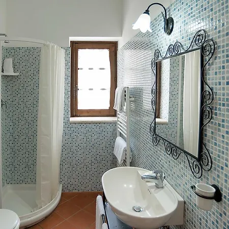 فندق مبيت وإفطار 8380 Terme 3*