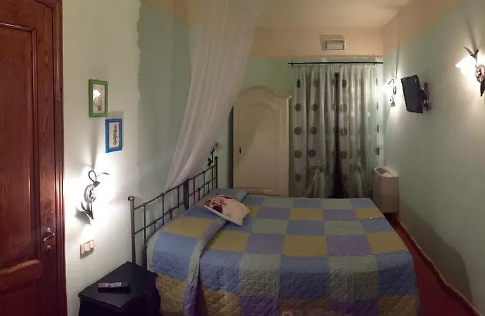فندق مبيت وإفطار 8380 Terme ساتورنيا